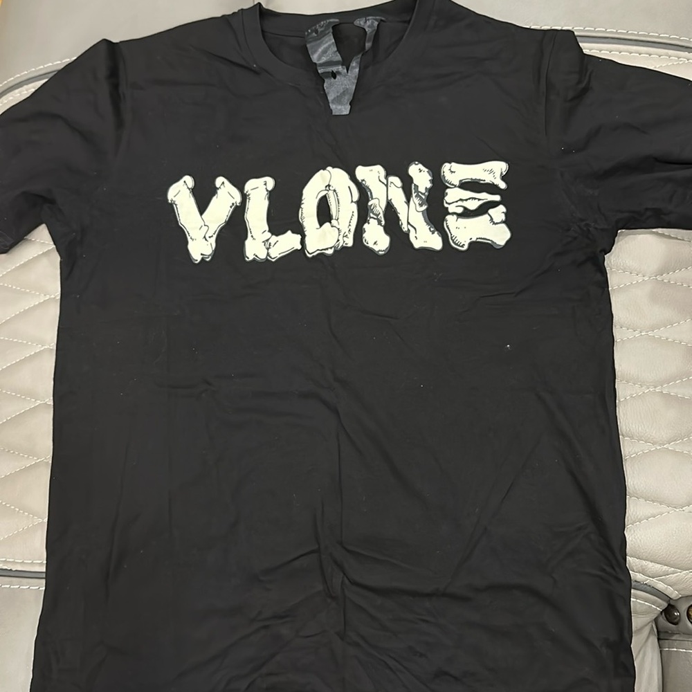 Men t shirt